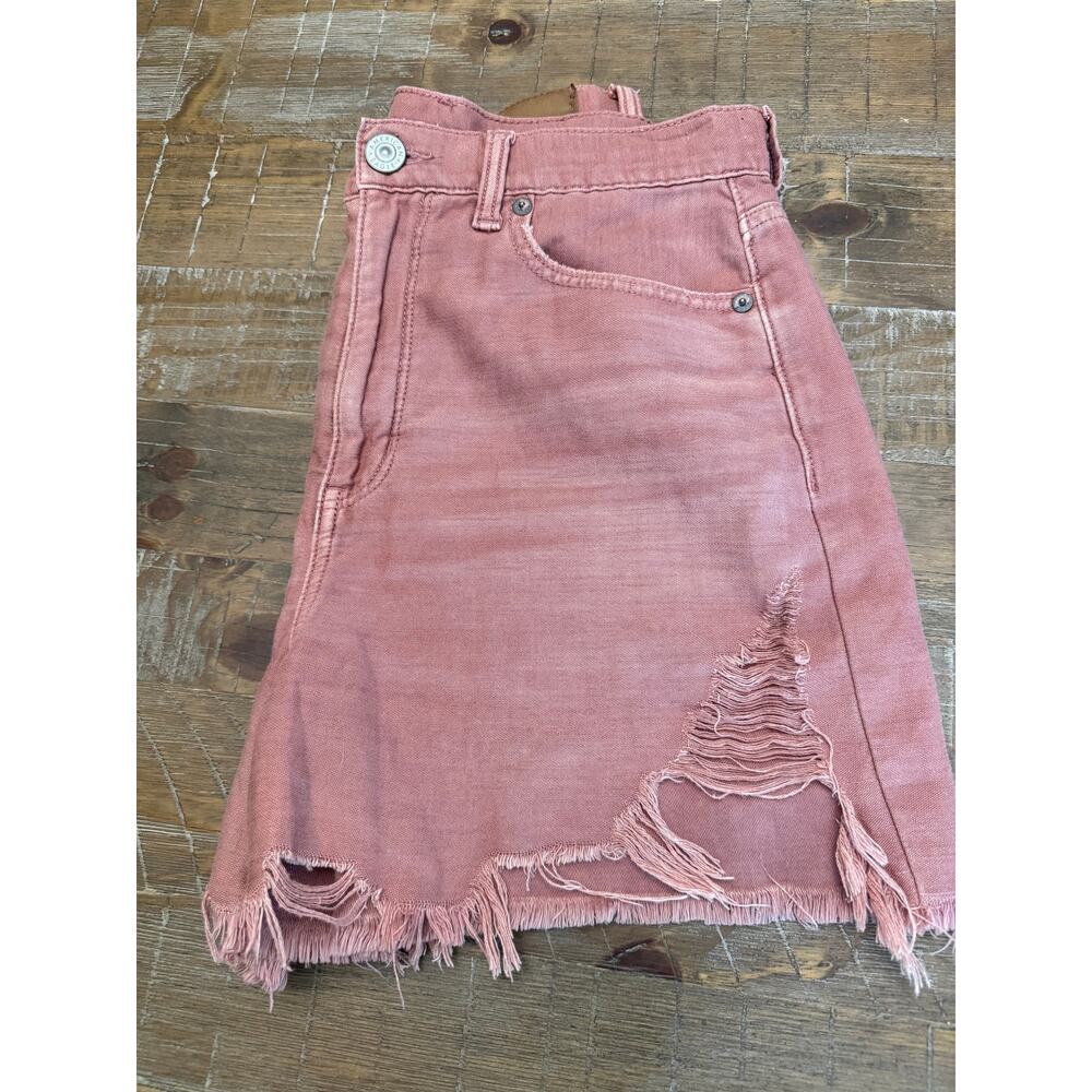 American Eagle Mom Shorts Womens Pink Highest Rise High Waisted Denim Shorts 6 - Picture 2 of 8